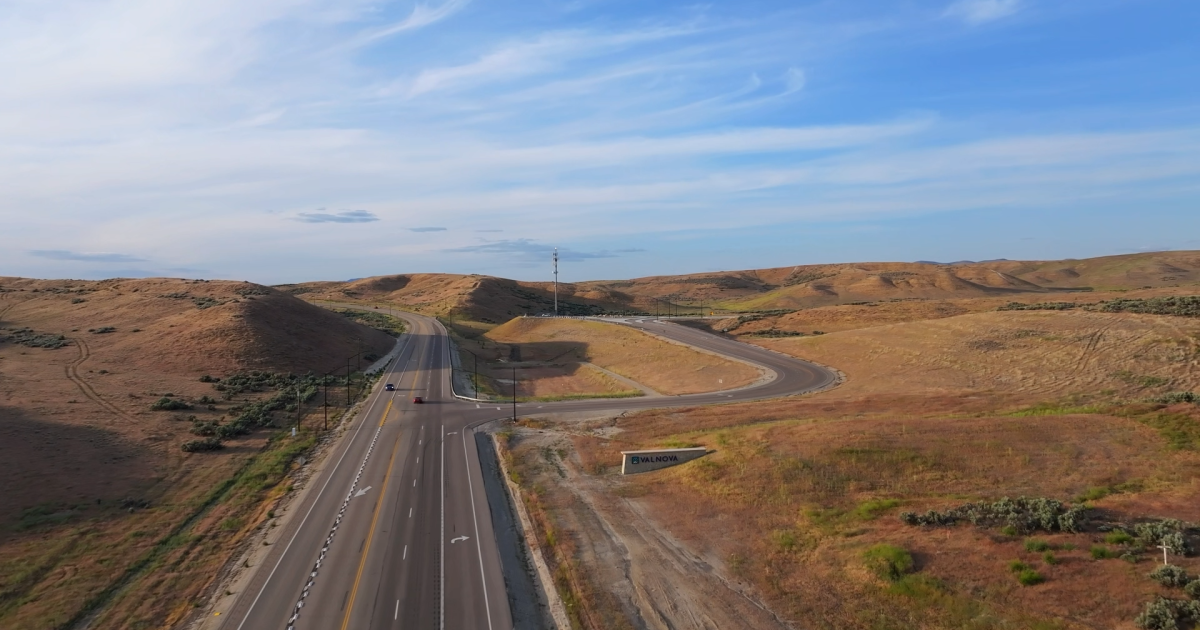 Construction begins on the Valnova overpass on State Highway 16