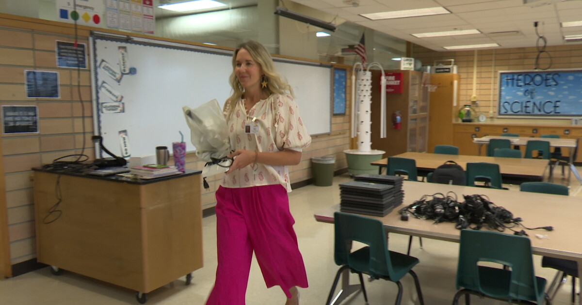 Social media page in Billings helps teachers gather items for classrooms - Vimarsana News