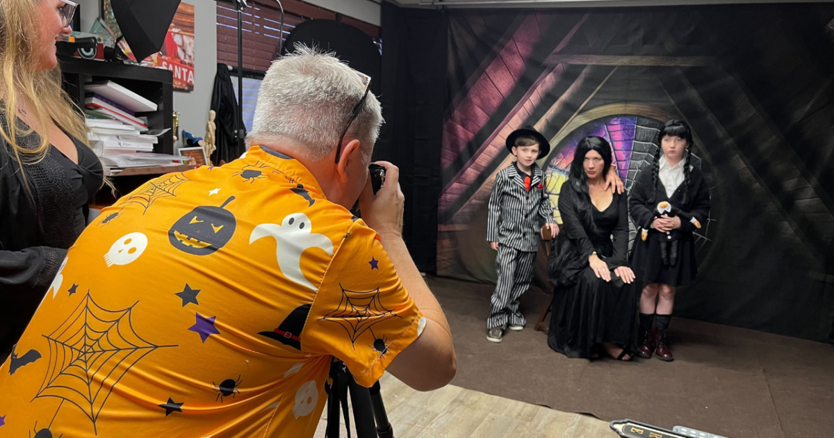 Halloween photo shoots gaining popularity in St. Pete - Vimarsana News