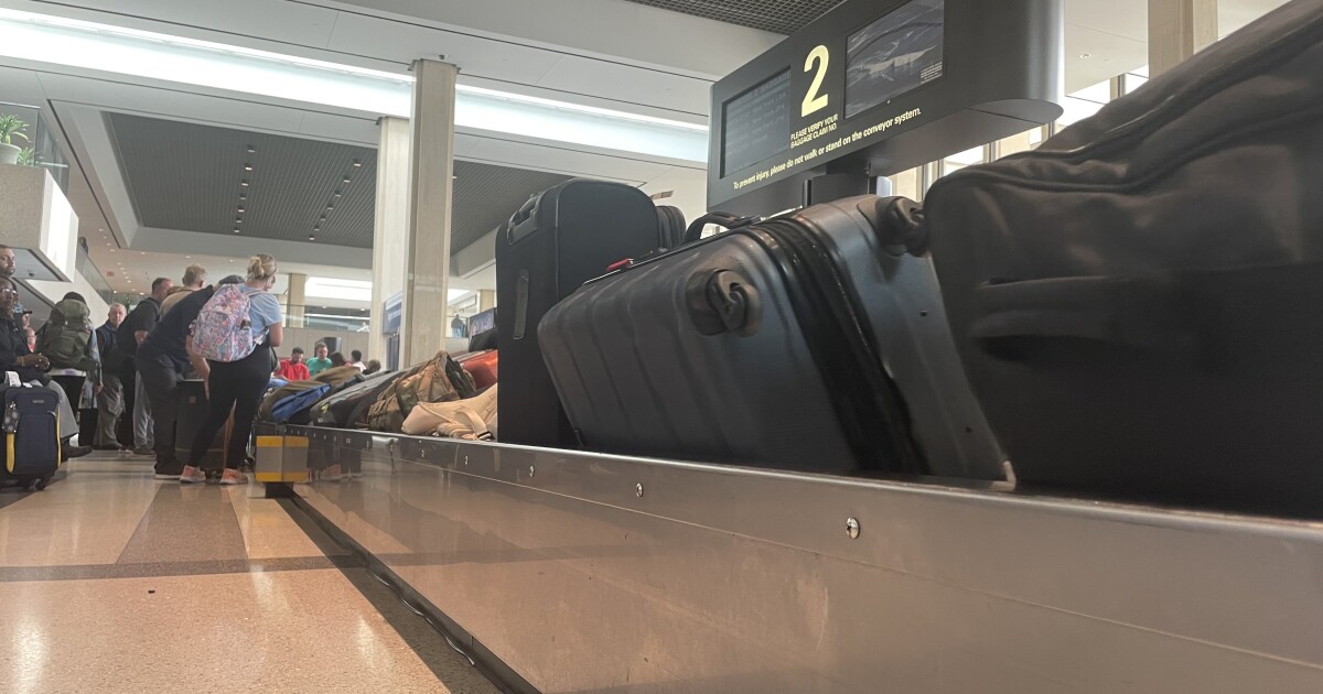 Hampton Roads travelers met with 'craziest travel weekend'