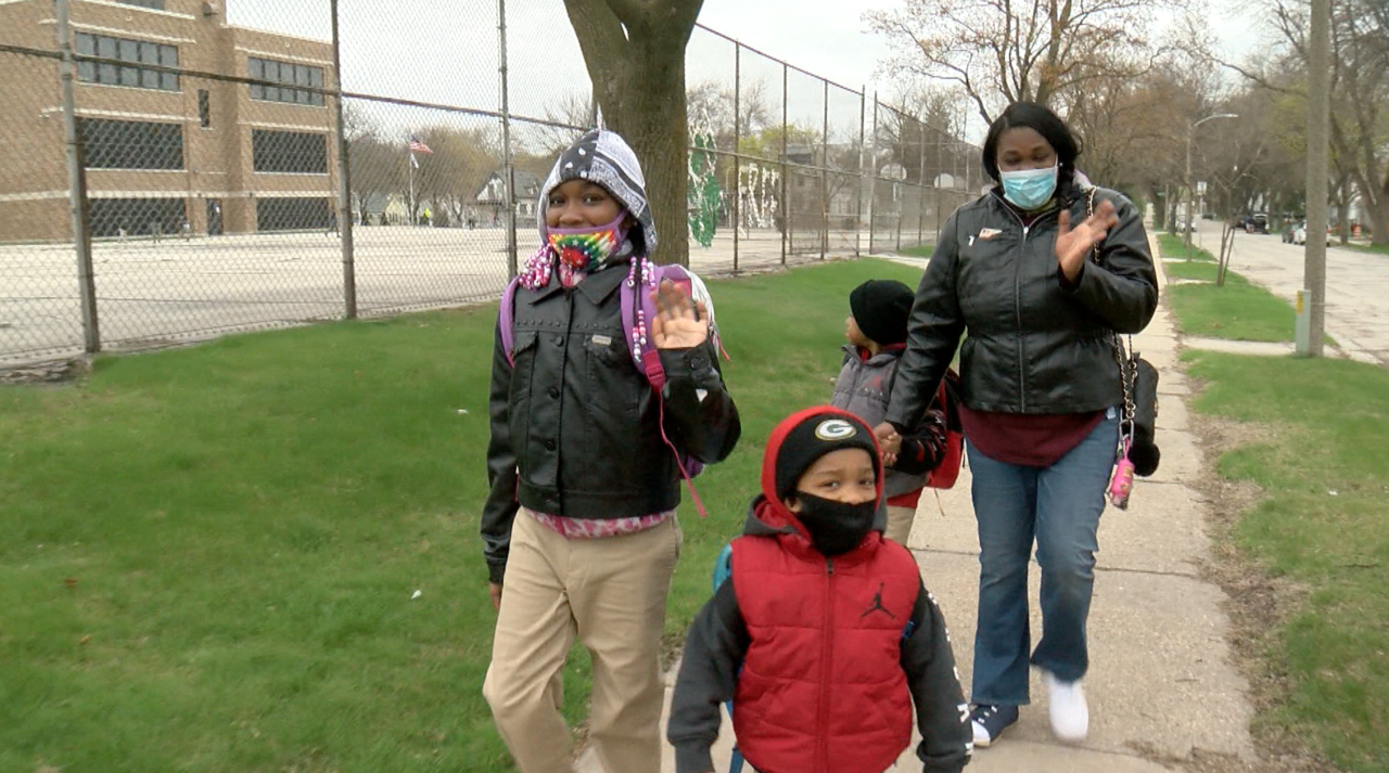 Smiter family on first in-person day of school in 13 months