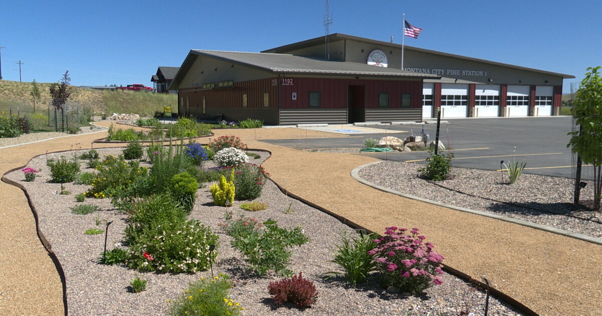 Firewise Demonstration Garden can help mitigate wildfire risk on your property - Vimarsana News