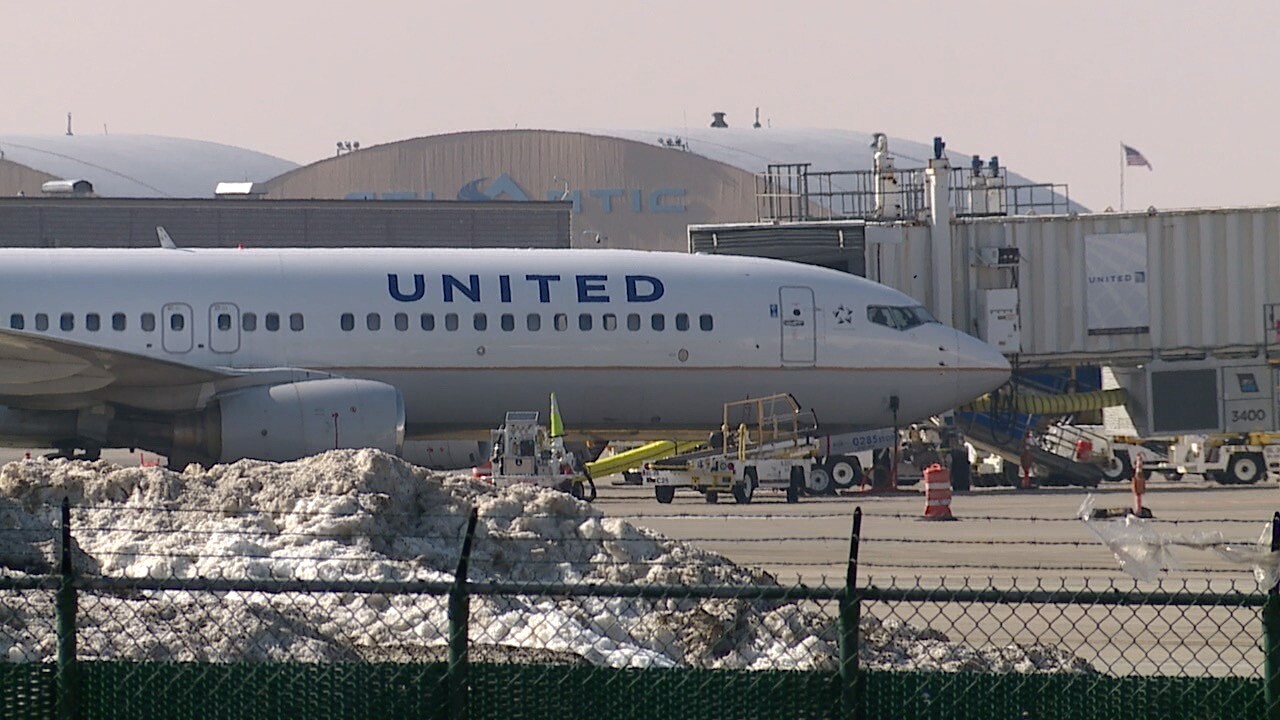 hopkins international airport.jpg