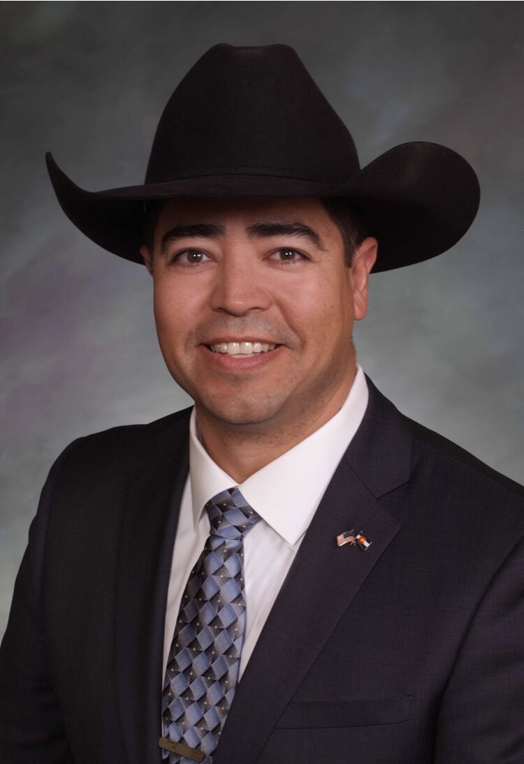 Donald Valdez