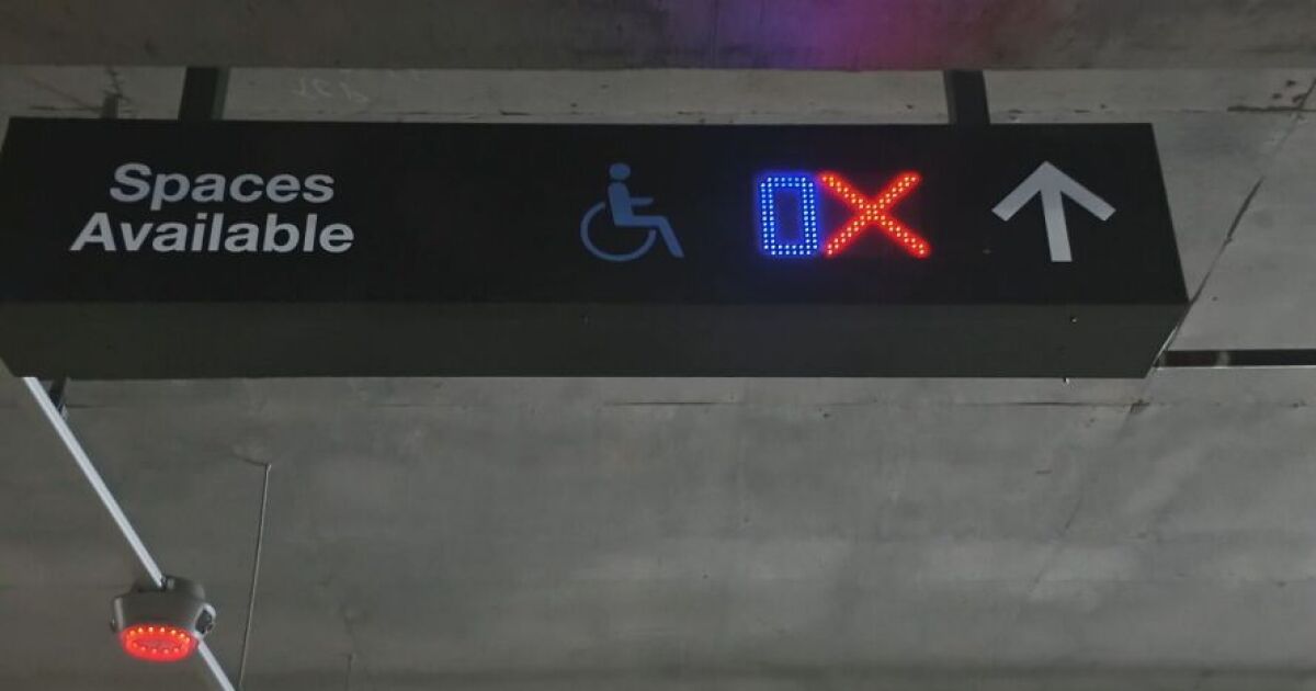 Disabled veterans flying out of Nashville face parking fees after airport says federal rule ended a benefit