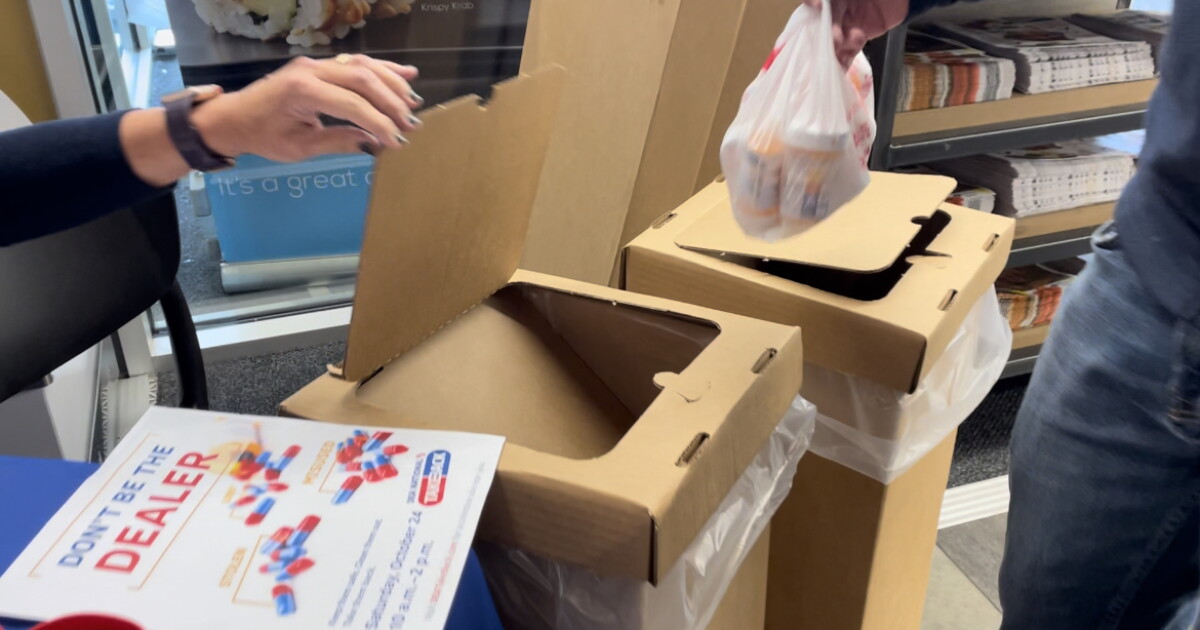 Residents dispose of unused medication for Drug Take Back Day - Vimarsana News