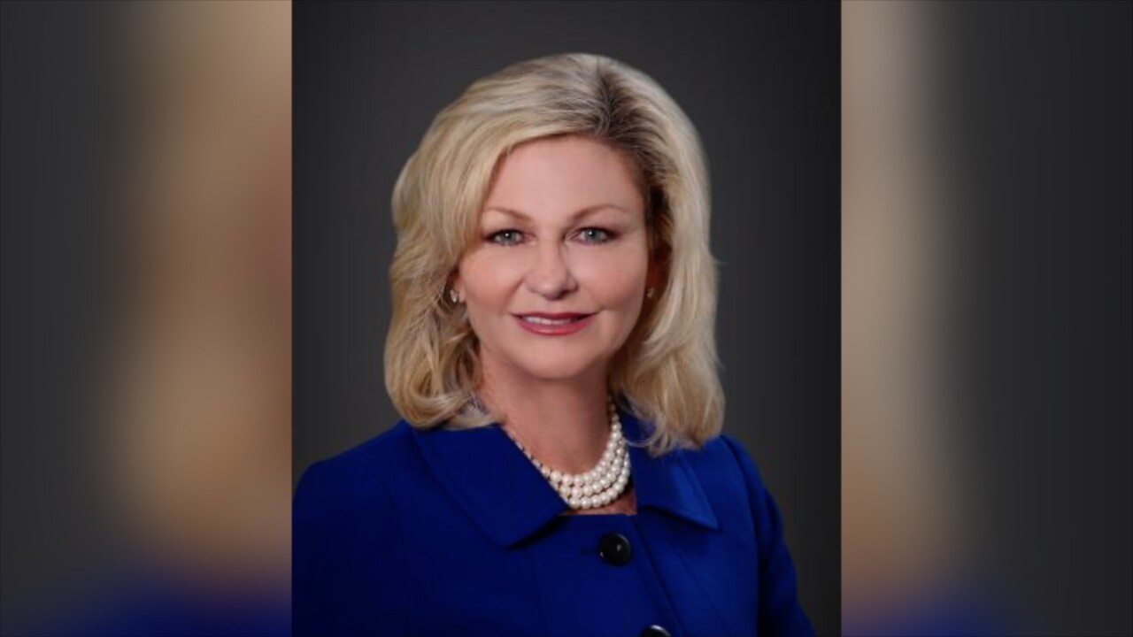 Mayor Teresa Heitmann