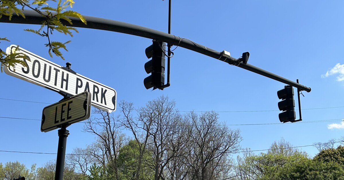 Shaker Heights changes Flock camera policy after probe finds hundreds of outside immigration searches