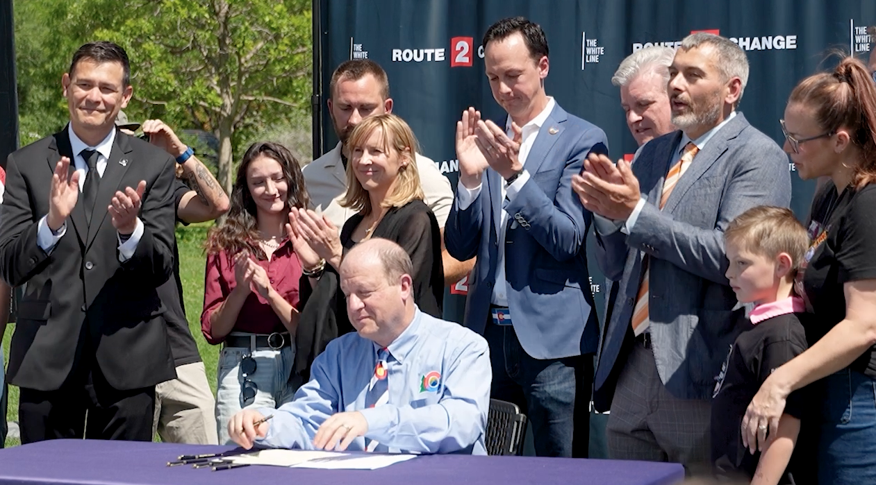 'This law is for everyone': Gov. signs Magnus' Law, requiring voluntary breathalyzers at serious crash scenes