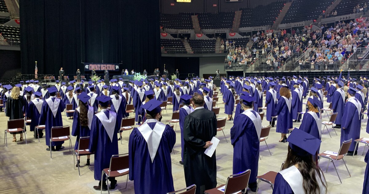 Graduation wraps up for Lafayette Parish seniors