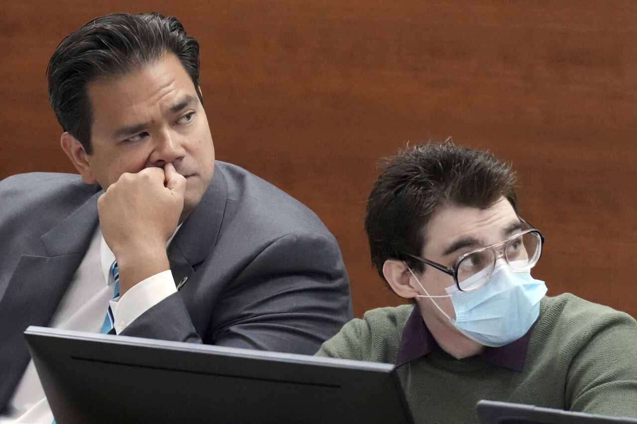 David Wheeler and Nikolas Cruz sit together in court during jury selection of penalty phase in trial, April 4, 2022