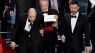 Warren Beatty goofs, names wrong Oscars winner