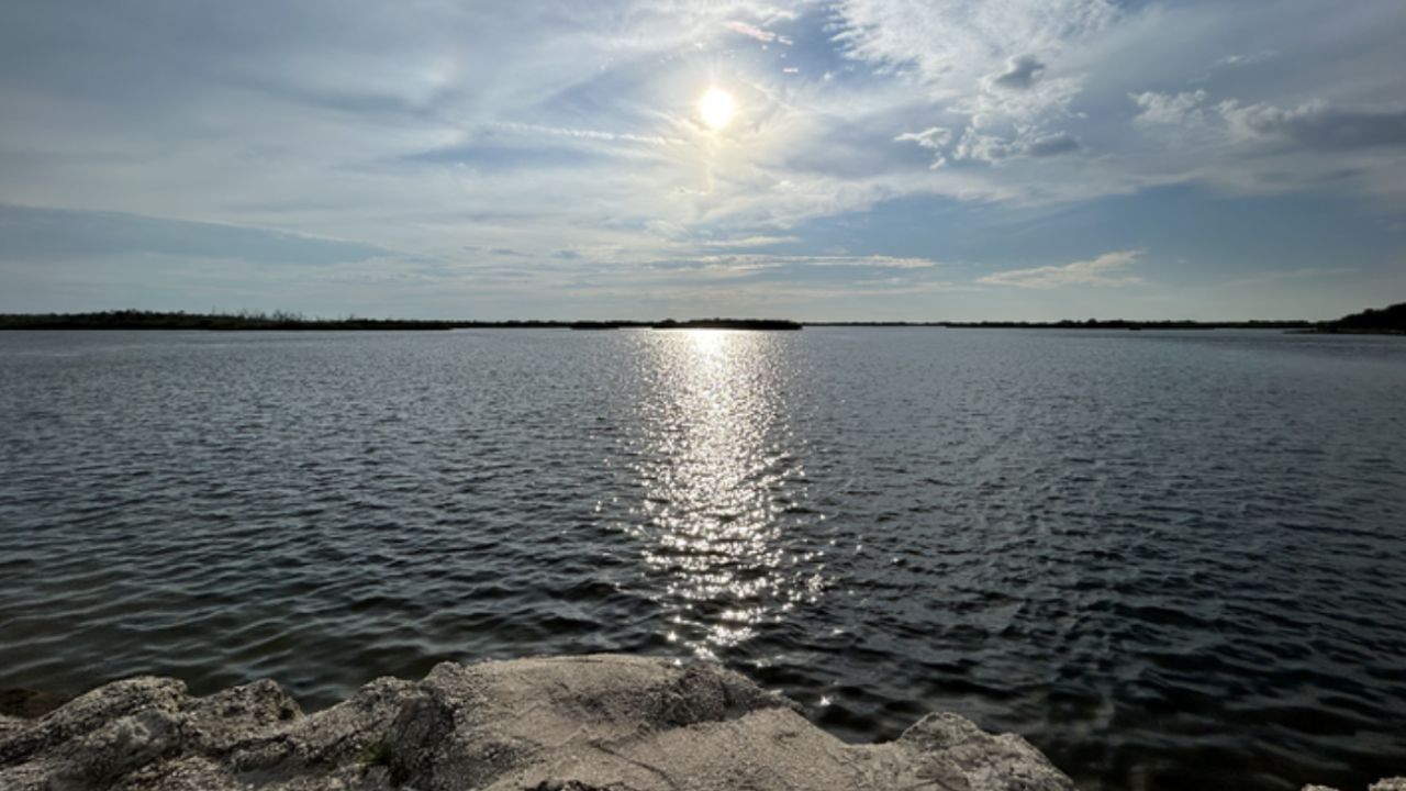 Communities "surrounded by water" prepare for storm surge, high tide in Citrus County