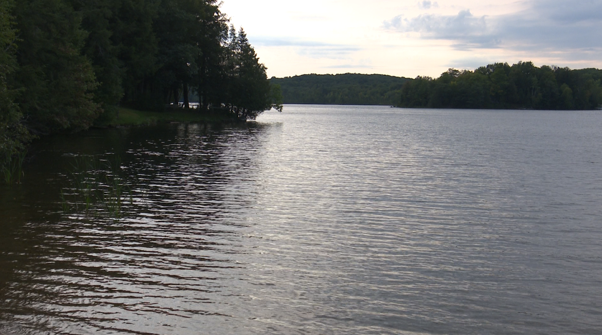 Go Pack Go Act reintroduced to make sure everyone in Wisconsin can watch the Packers