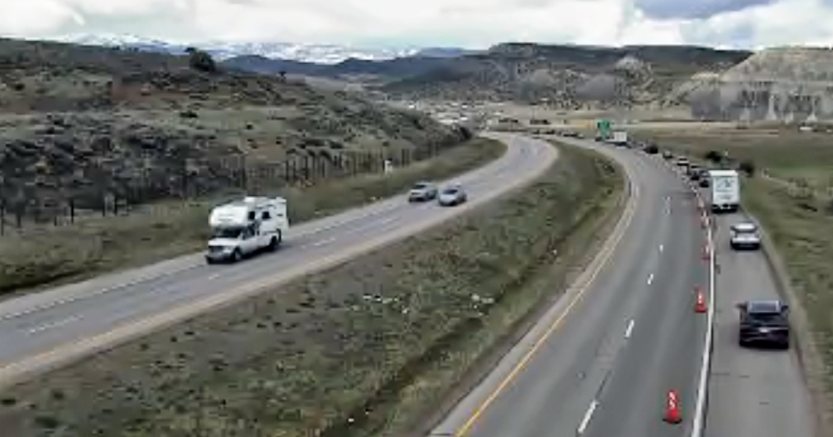 Forming sinkhole closes WB I-70 near Edwards