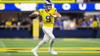 Giants Rams Football
