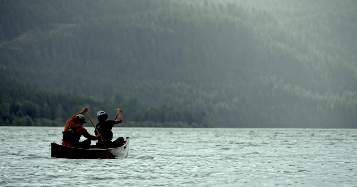 Canoeist returns to Butte after paddling to the ocean - Vimarsana News