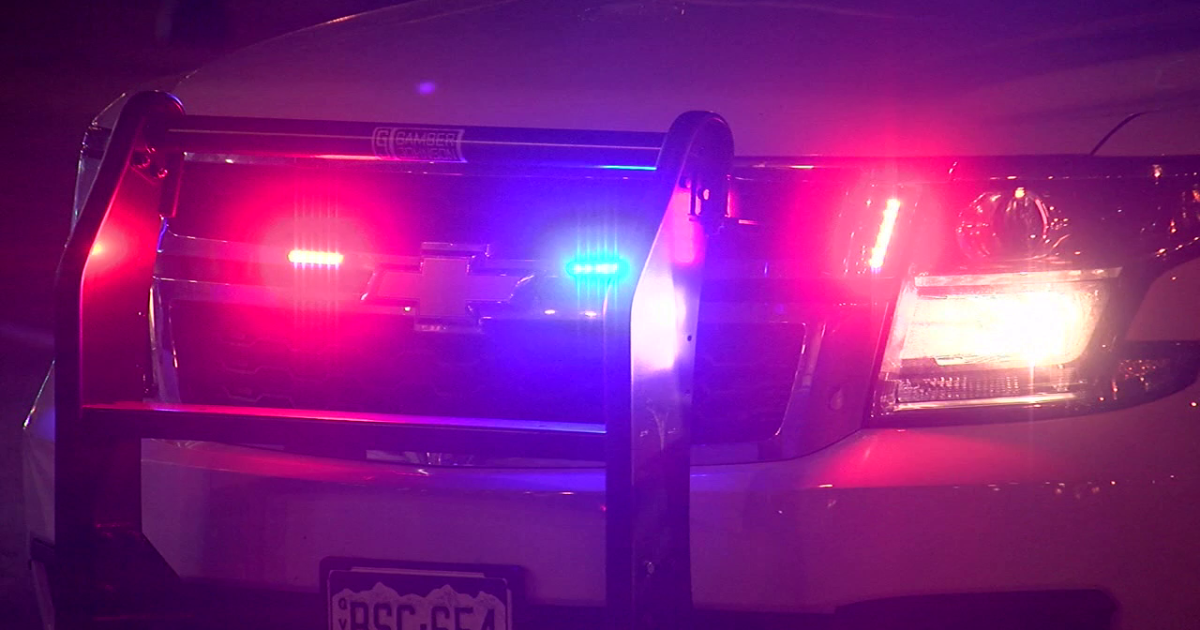 Pedestrian killed in I-25 crash near Yale Ave.