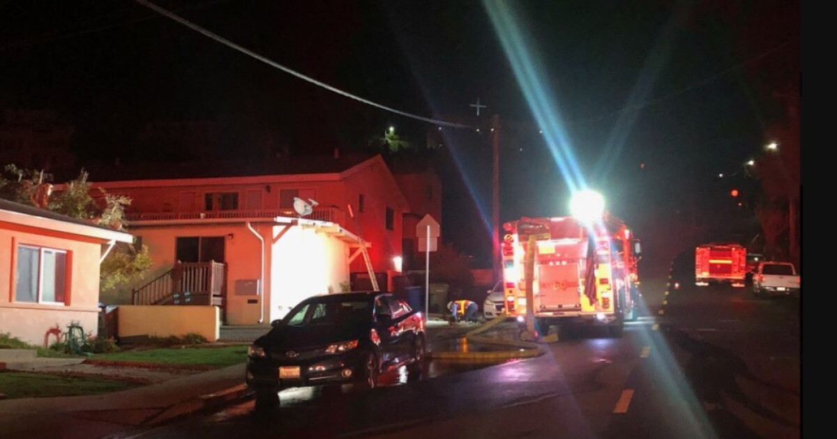Fire displaces 6 people in Pismo Beach