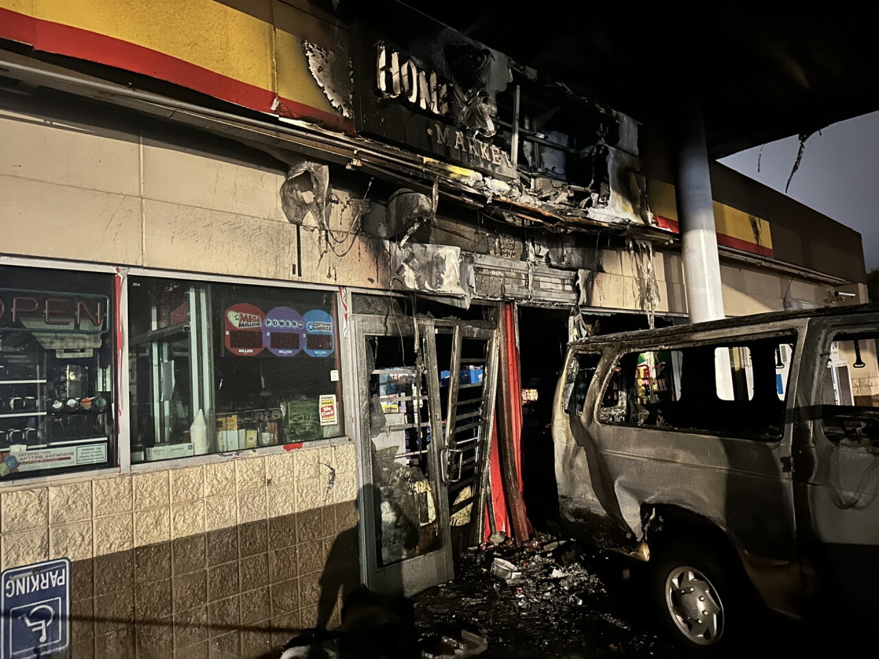 stolen van set on fire.jpg