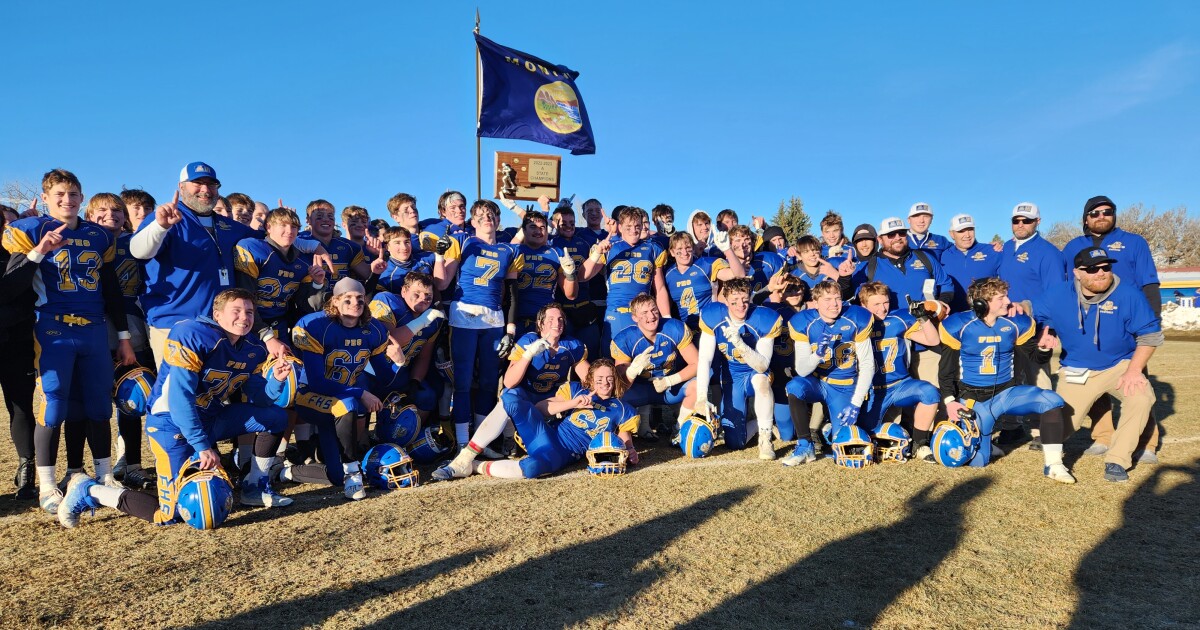 Gage Norslien totals 5 TDs, Lewistown claims first Class A title since 2001