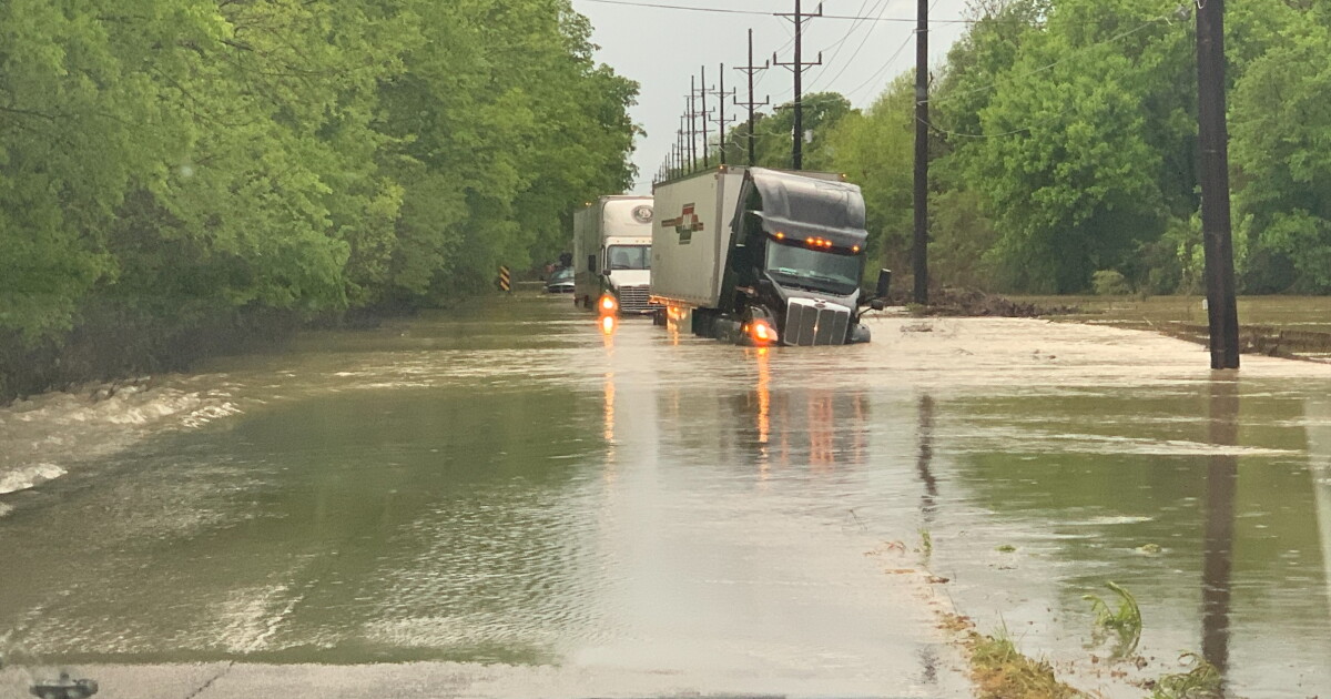 Flooding creating travel issues across Green Country