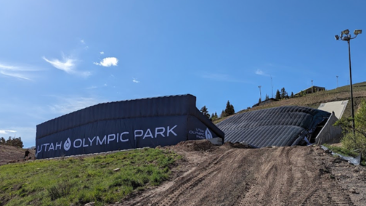Want to help? Park City Ski & Snowboard ask for volunteers to help 'Unbag the Airbag'