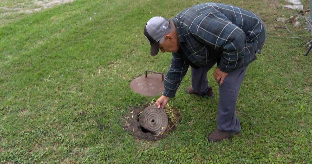 Bishop community members talk water meters - Vimarsana News