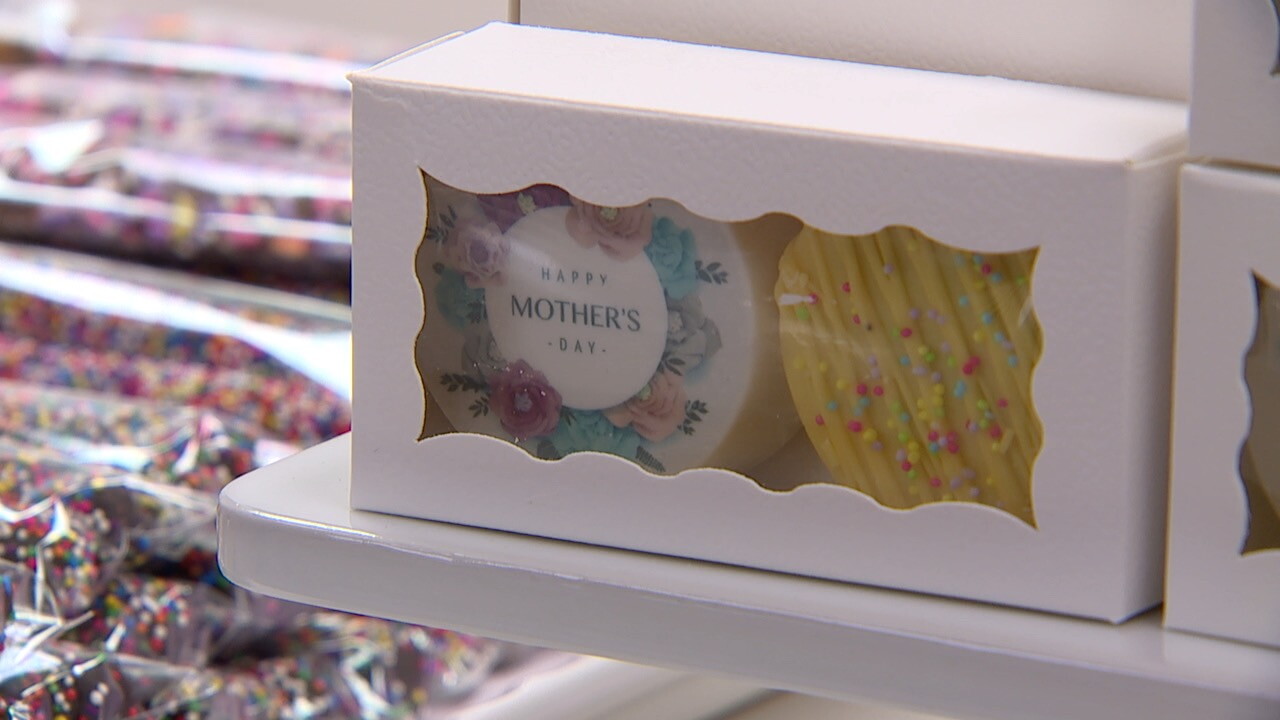 zuzu chocolates 2.jpg