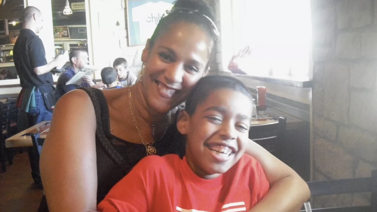 Julian Strawther and his mom