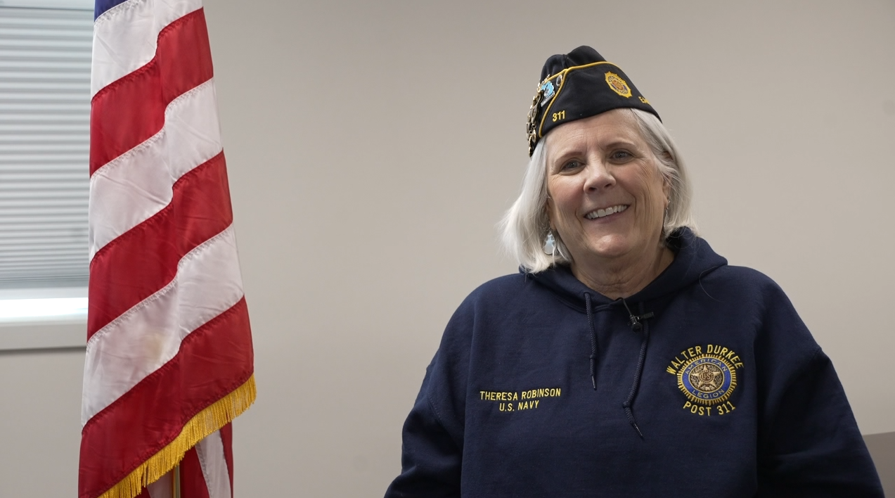 Theresa Robinson.png