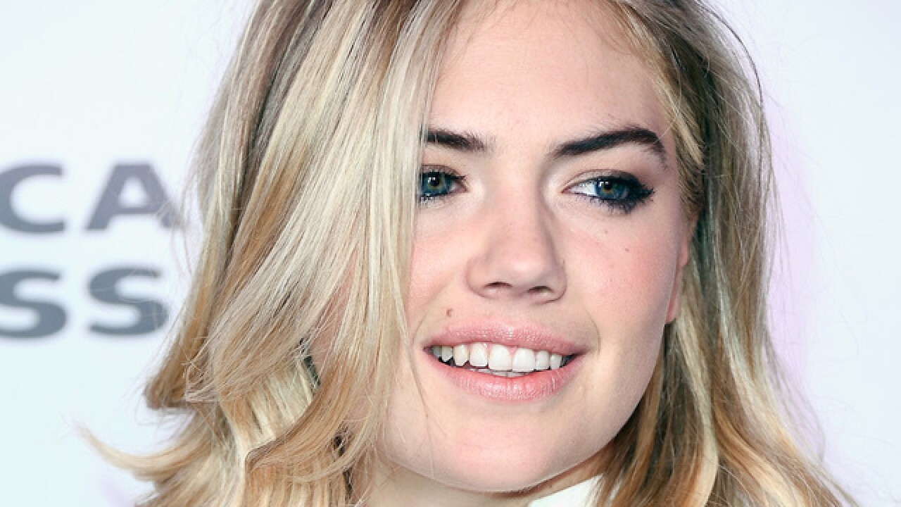 Kate Upton Graces Sports Illustrated Swimsuit Issue Cover For 3rd Time