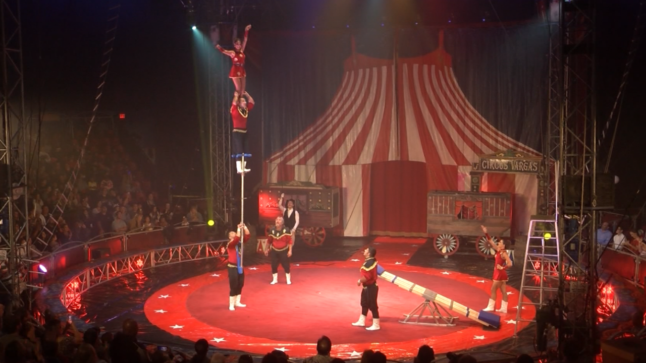 Circus Vargas opens in San Luis Obispo