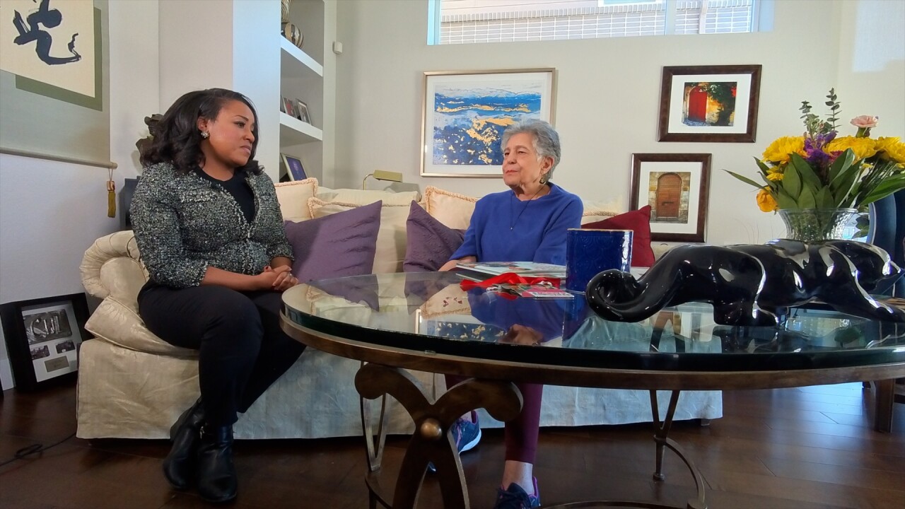 INTV CARLOTTA (1).jpg