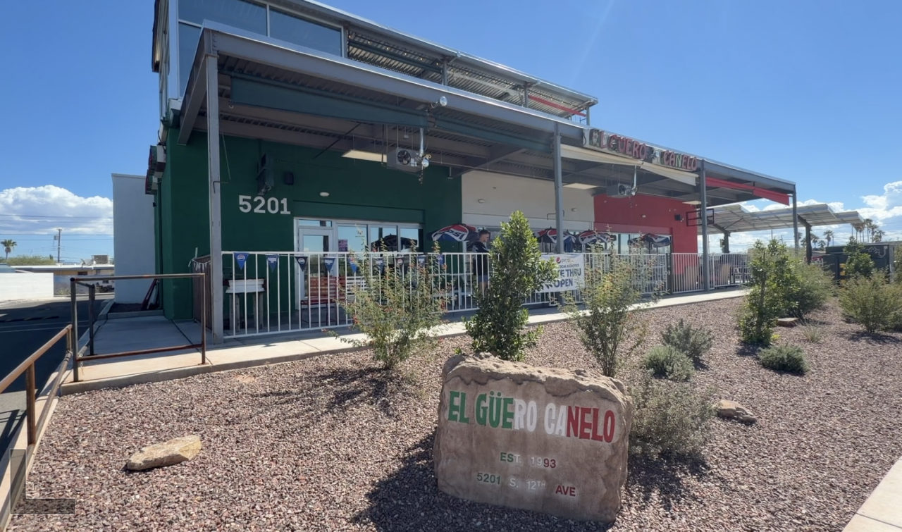 El Guero Canelo south side location