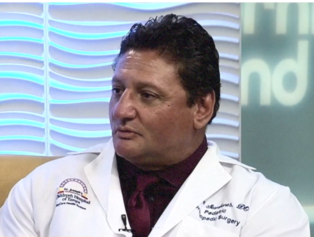 Dr. David Siambanes