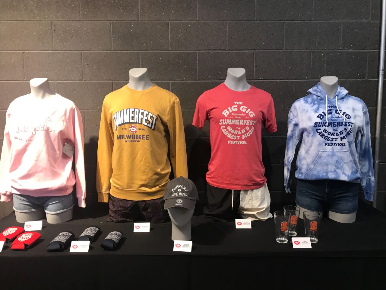 MERCHANDISE 