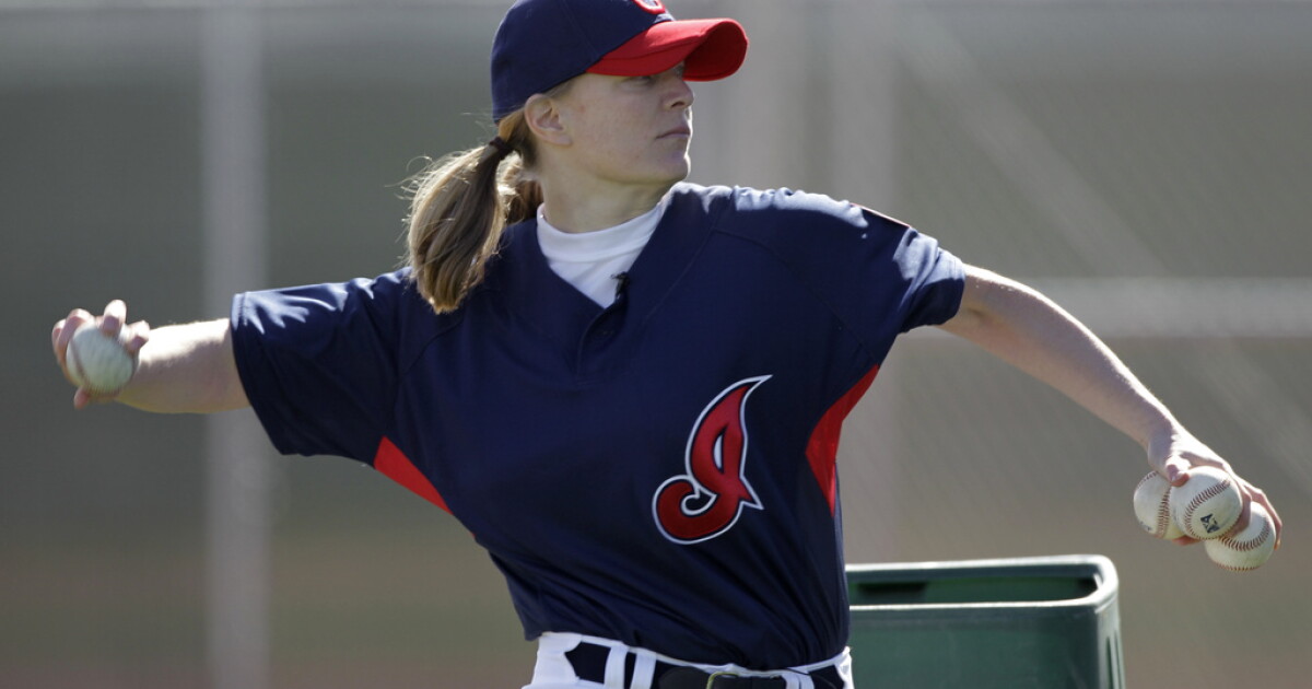 Women’s baseball players could soon have a league of their own again