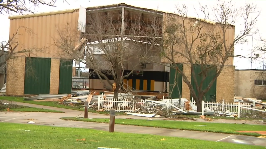 Rockport-Fulton basketball gym.png