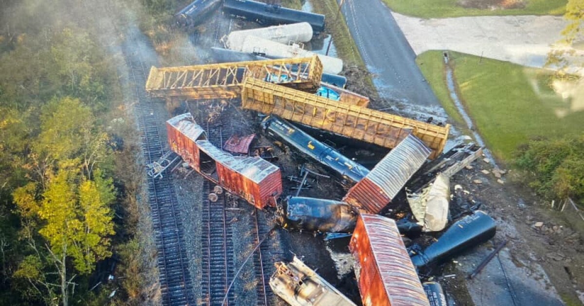 Train Derails In Southeast Texas Forcing Evacuations