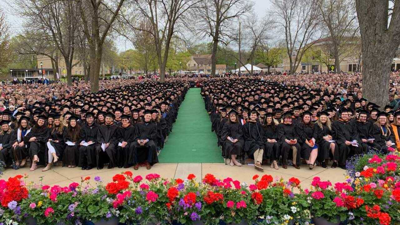 More than 740 students graduate from Carroll University