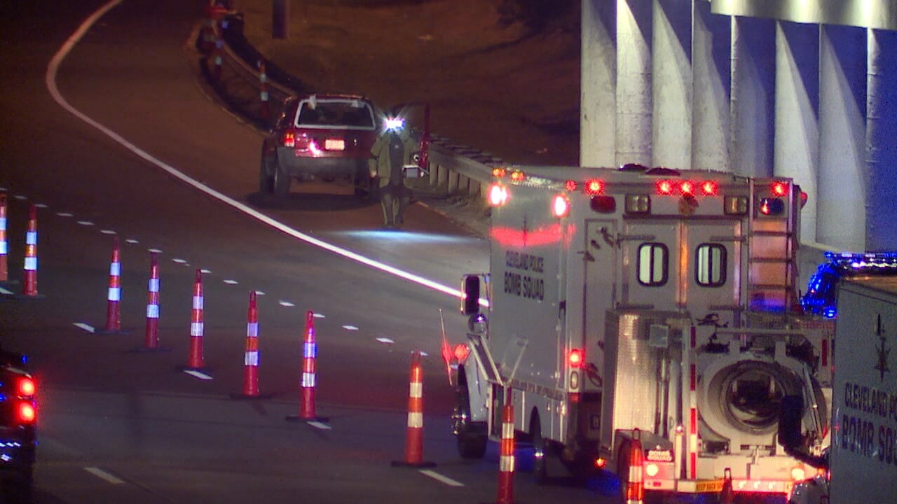 I71 bomb squad 1.jpg