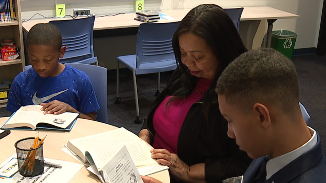 Online tutoring free picture