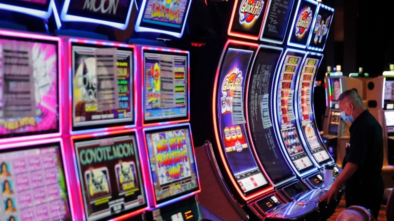 Nevada to reopen casinos June 4, welcoming tourists again