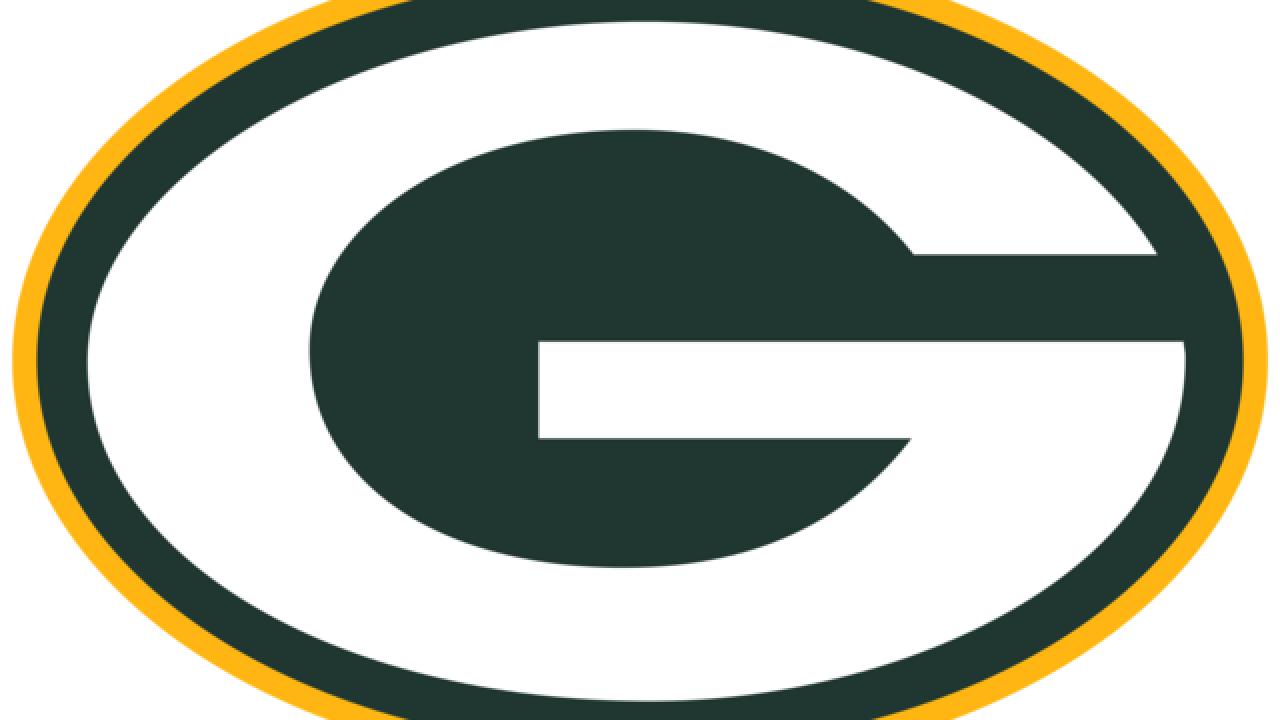 Storms force shareholders to clear Lambeau bowl