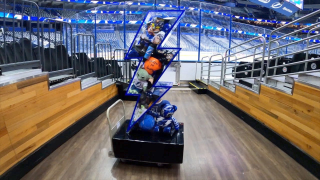 Lightning fans let team borrow good luck charms for playoff run