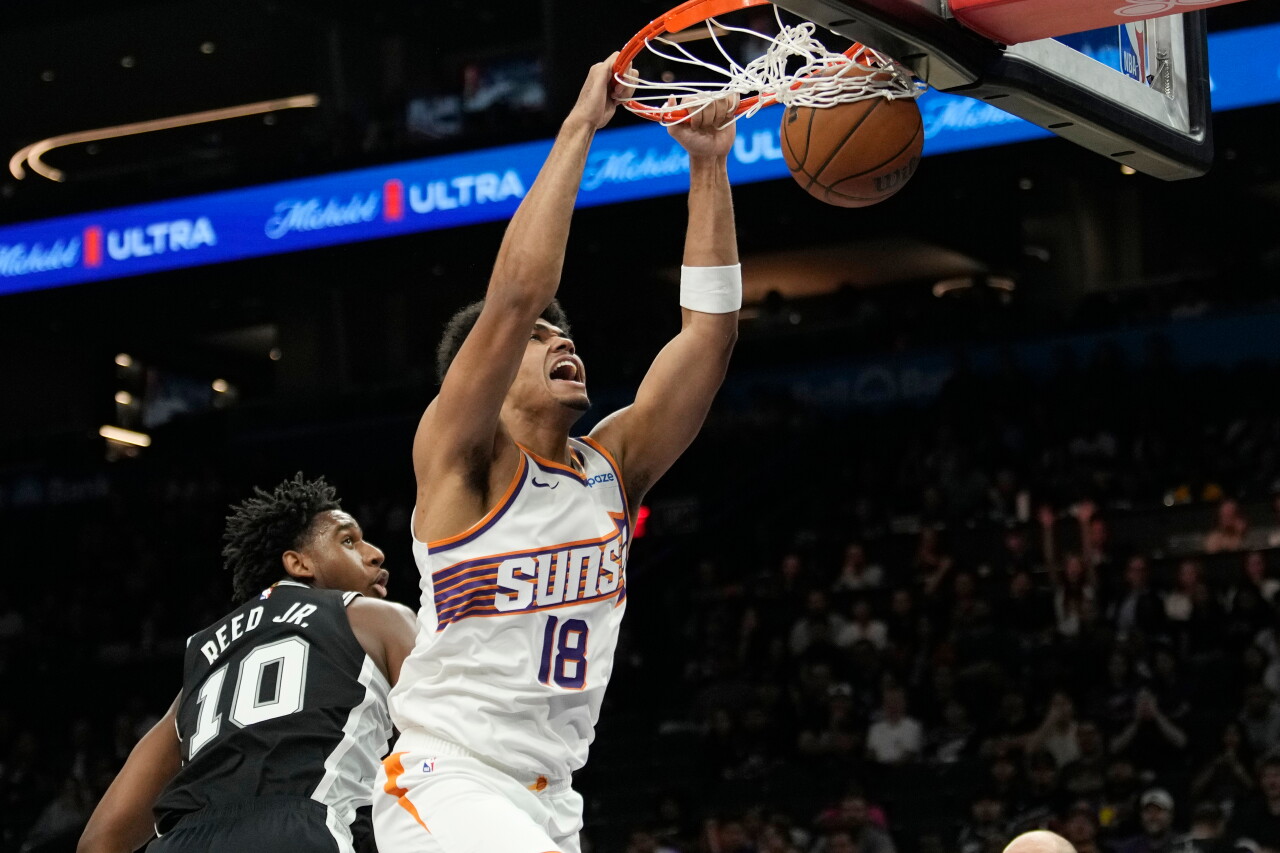 Spurs Suns Basketball