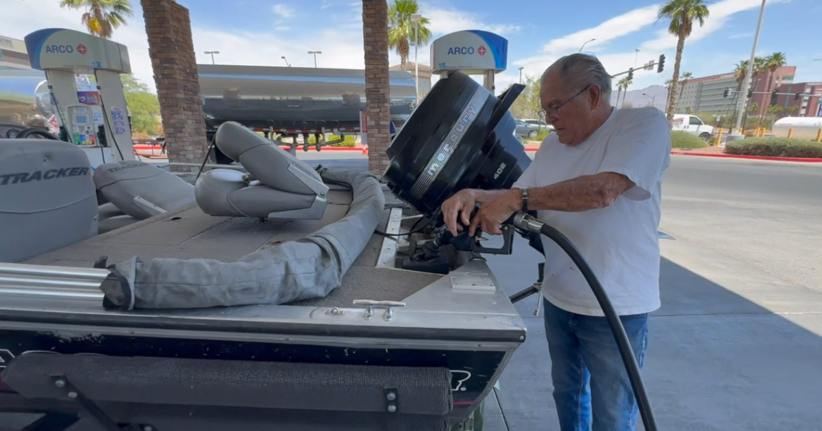 Northwest Las Vegas locals brace for high gas prices as they hit the road for Memorial Day Weekend