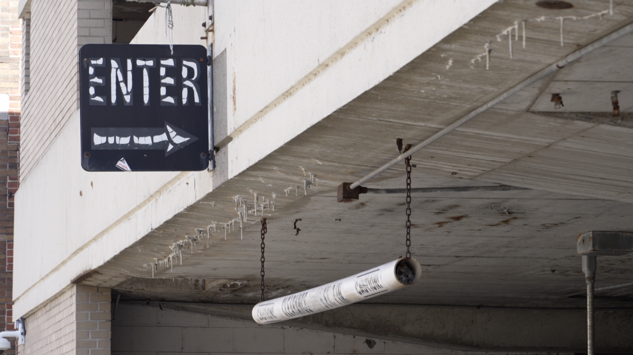 mohawk parking ramp
