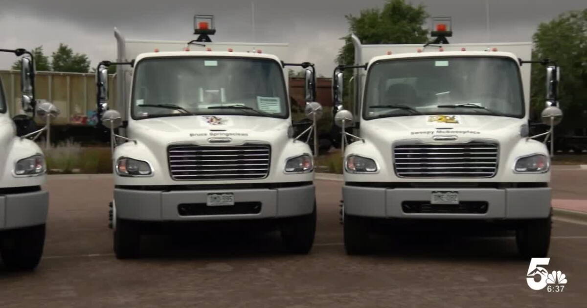 Colorado Springs city street crews get four new street sweepers - Vimarsana News
